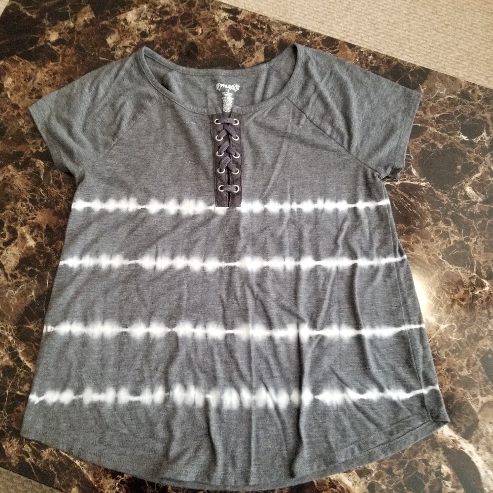 Mudd Short Sleeved Top